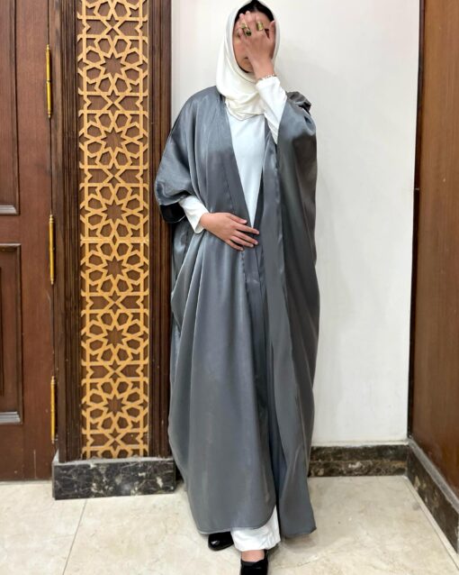 Shimmering kaftan – Silver  Grey